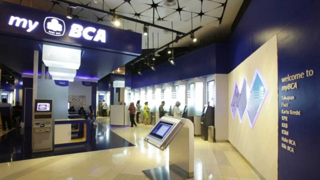Kurs BCA Hari Ini Anjlok! Dolar AS Tembus Rp17.000, Nasabah Wajib Tahu Perubahannya