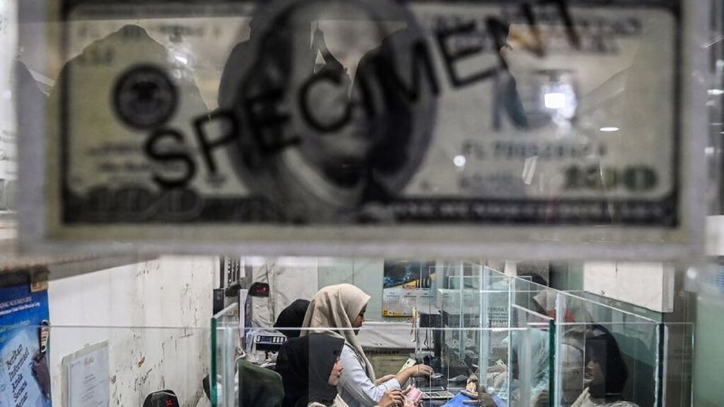 Pasar Obligasi Korporasi Tertekan! Rupiah Melemah dan Yield Naik Bikin Panik