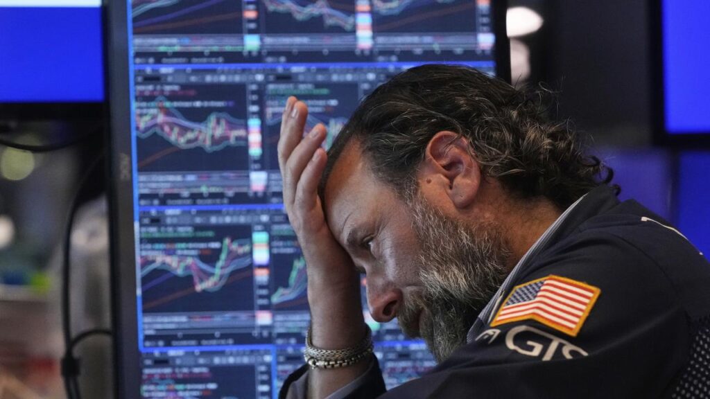 Dow Jones Catat Rekor Baru, S&P 500 Terbang 8 Minggu Beruntun